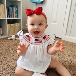 Baby Girl 4th July Bubble Romper Smocked Fly Sleeve Bodysuit American Flag Embroidery